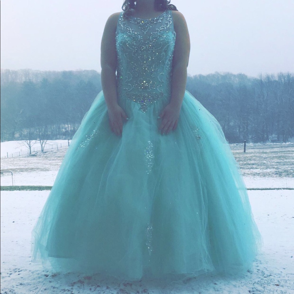 Sweet 16 ball gown
